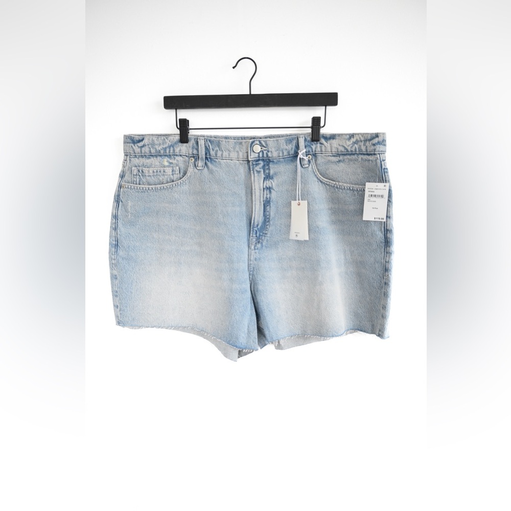 Good American "Good Standard Long" Short, New With Tags - Picture 4 of 10